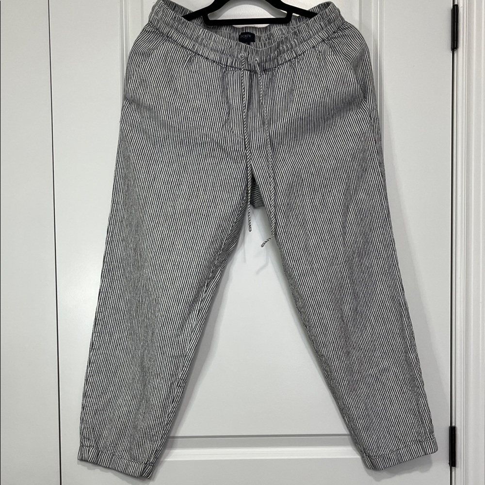 J Crew Black and White stripe Cotton and Linen summer jogger.